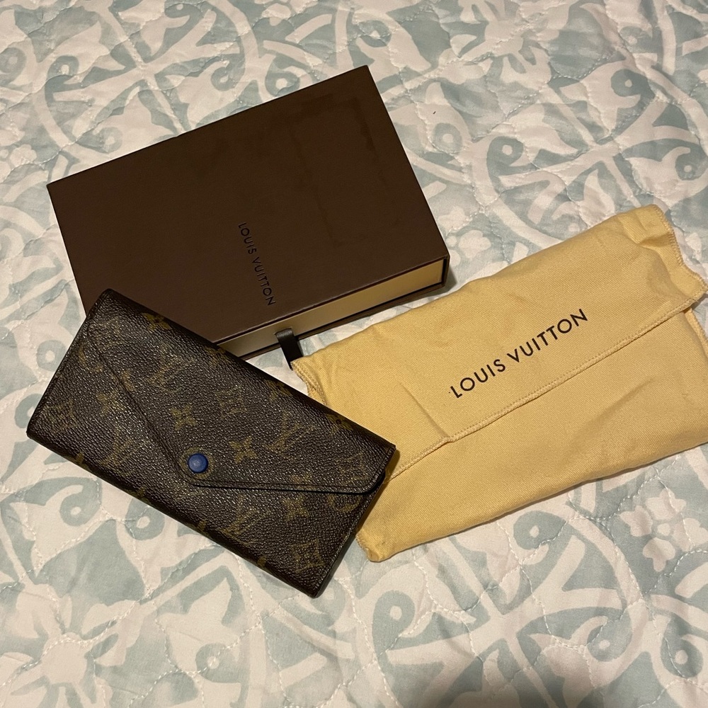 Louis Vuitton wallet